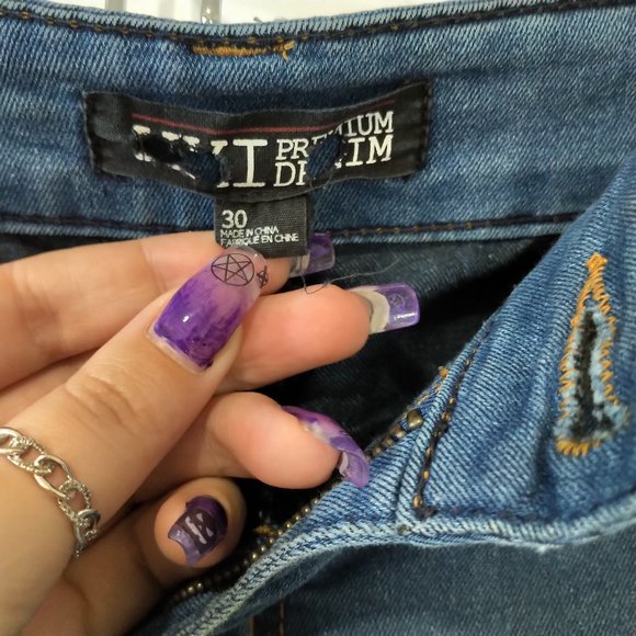 30 Forever 21 XXI faded look flare wide leg jeans - Picture 4 of 6